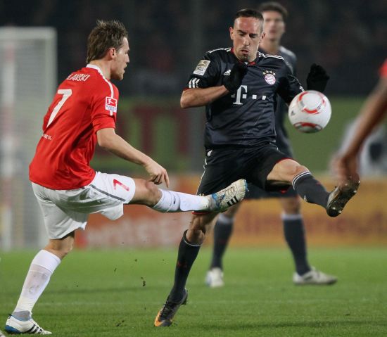 片充满了激 片充满了激